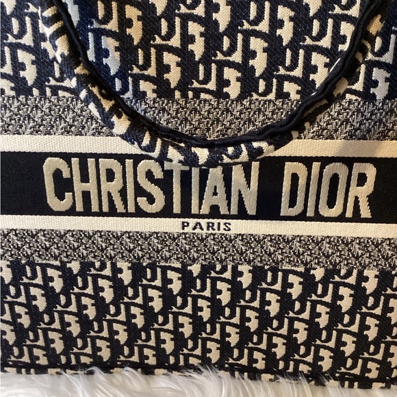 Fashion purse Black and Cream (not authentic) - Picture 2 of 9